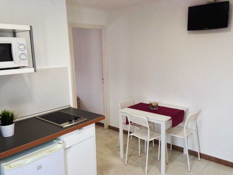 Apartamentos Ar Enjoy Bellavista Lloret de Mar Ngoại thất bức ảnh