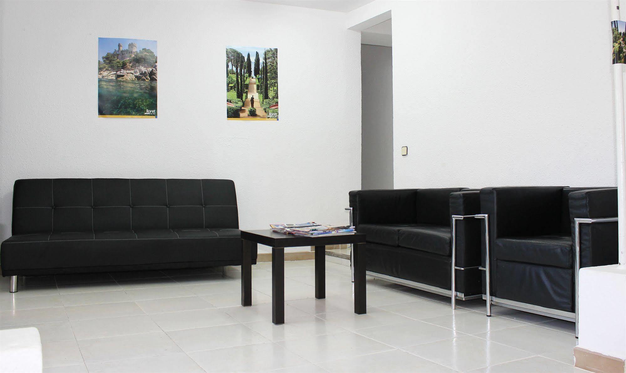 Apartamentos Ar Enjoy Bellavista Lloret de Mar Ngoại thất bức ảnh