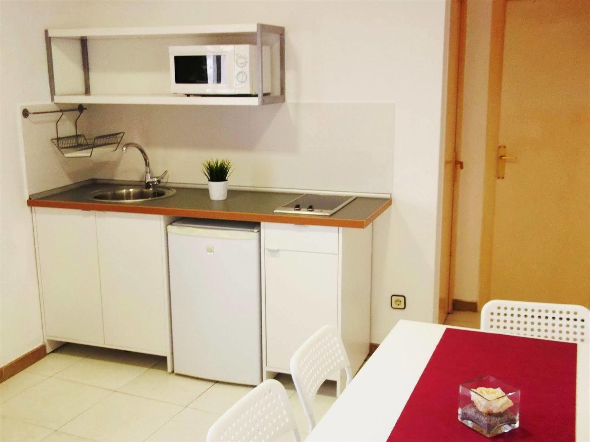 Apartamentos Ar Enjoy Bellavista Lloret de Mar Ngoại thất bức ảnh